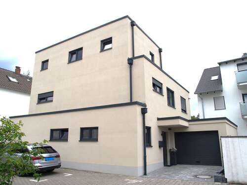 Foto - Haus zum Kaufen in Rodgau 980.000,00 € 237.68 m²
