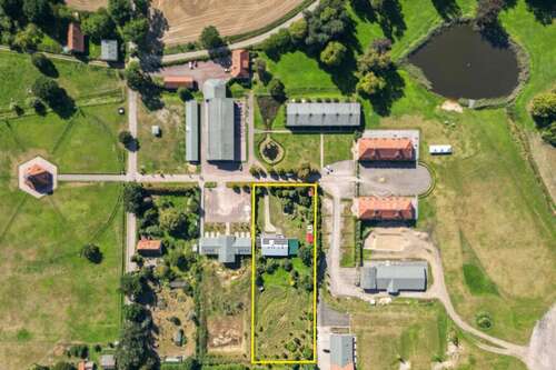 Foto - Haus zum Kaufen in Schwinkendorf 260.000,00 € 311.3 m²