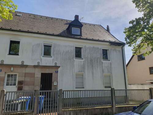 Foto - Haus zum Kaufen in Erlangen 1.750.000,00 € 185 m²