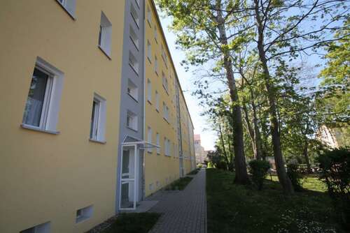 Foto - Wohnung zum Mieten in Weißenfels 310,60 € 59.91 m²