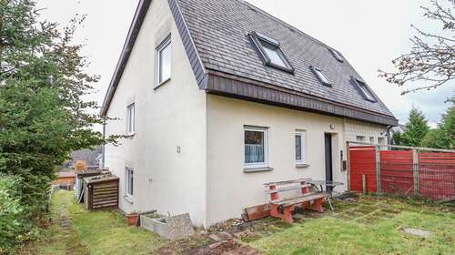 Foto - Haus zum Kaufen in Schönwald im Schwarzwald 265.000,00 € 100 m²