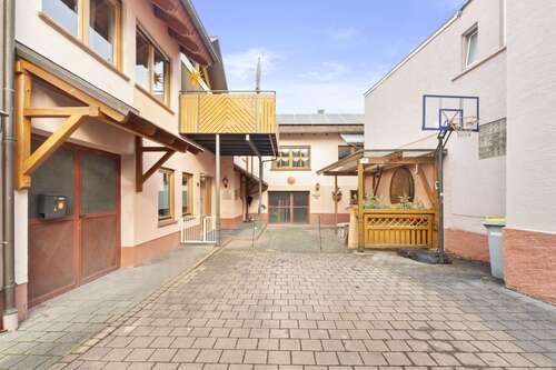 Foto - Haus zum Kaufen in Freigericht 699.000,00 € 290 m²