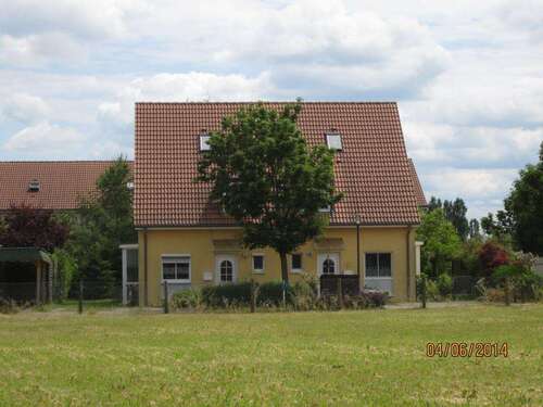 Foto - Haus zum Mieten in Hönow 1.750,00 € 102.74 m²