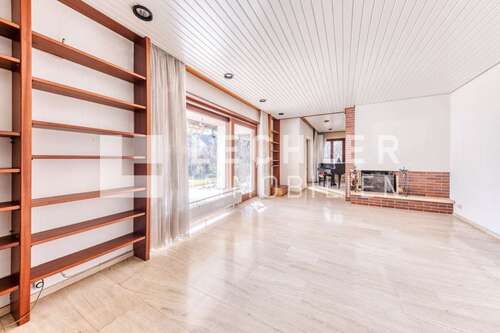 Foto - Haus zum Kaufen in Stuttgart Riedenberg 1.580.000,00 € 221 m²