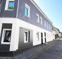 Haus zum Kaufen in Bonn 479.000,00 € 272 m²