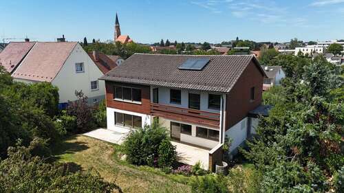 Foto - Haus zum Kaufen in Geisenhausen 595.000,00 € 173 m²