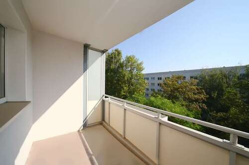 Foto - Wohnung zum Mieten in Lutherstadt Eisleben 340,00 € 61.83 m²