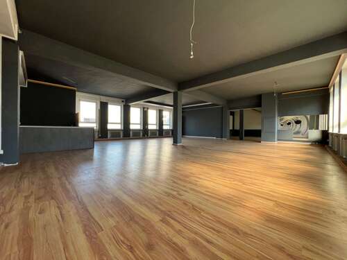 Foto - Büro in Velbert 2.544,00 € 424 m²