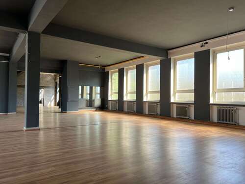 Foto - Büro in Velbert 2.544,00 € 424 m²