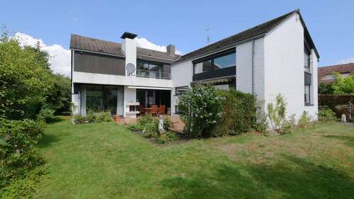 Foto - Haus zum Kaufen in Lippstadt 699.000,00 € 261 m²