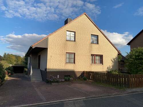 Foto - Haus zum Kaufen in Wolfsburg 399.000,00 € 200 m²