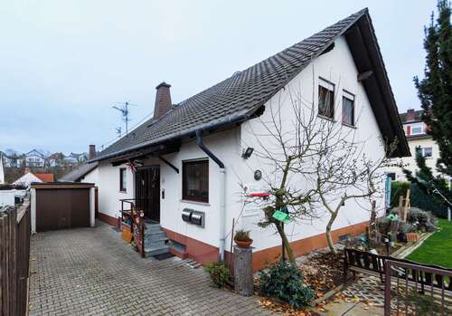Foto - Haus zum Kaufen in Idstein 450.000,00 € 153.65 m²