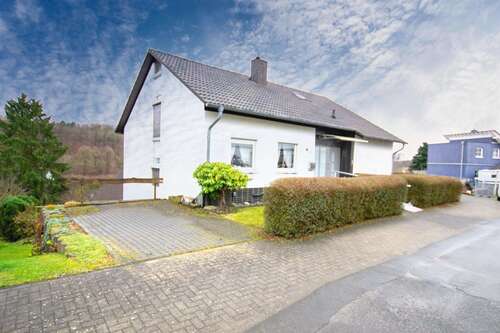 Foto - Haus zum Kaufen in Freudenberg 285.000,00 € 166.6 m²