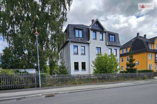 Foto - Haus zum Kaufen in Lauter-Bernsbach 99.000,00 € 390 m²