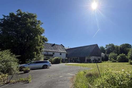 Foto - Haus zum Kaufen in Rödental 249.000,00 € 200.09 m²