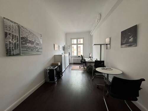 Foto - Büro in Hamburg 871,00 € 48 m² - 871,00 EUR Kaltmiete, ca.  48,00 m²