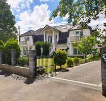 Haus zum Kaufen in Wesseling 1.559.000,00 € 340 m²