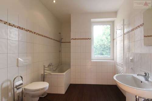 Foto - Wohnung zum Mieten in Aue 439,62 € 65.54 m²