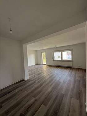 Foto - Haus zum Mieten in Binsfeld 1.270,00 € 133.5 m²
