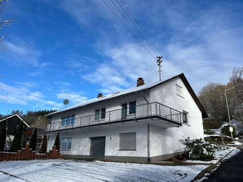 Foto - Haus zum Kaufen in Kirchhundem 397.000,00 € 230 m²