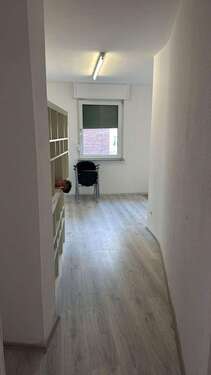 Foto - Büro in Alsdorf 380,00 € 12 m² - 380,00&nbsp;EUR Kaltmiete, ca.&nbsp; 12,00&nbsp;m&sup2;