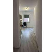 Büro in Alsdorf 380,00 € 12 m² - 380,00&nbsp;EUR Kaltmiete, ca.&nbsp; 12,00&nbsp;m&sup2; in Alsdorf (PLZ: 52477)