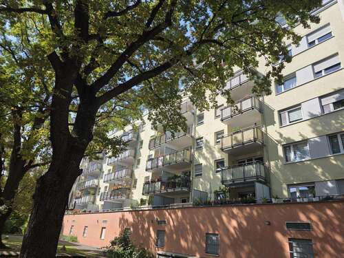 Foto - Büro in Dresden 2.355,00 € 262.66 m²