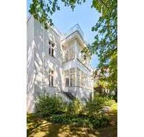 Wohnung zum Kaufen in Berlin 1.890.000,00 € 216 m²