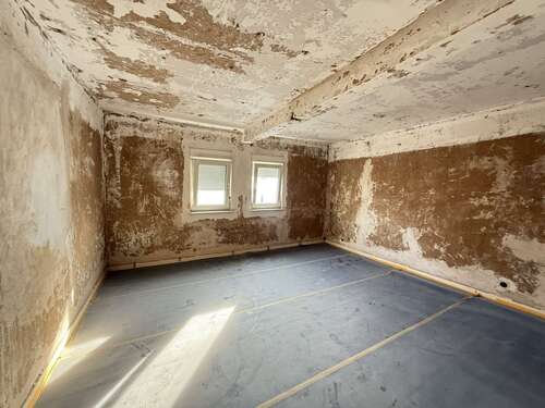 Foto - Haus zum Kaufen in Roßdorf 259.000,00 € 178 m²