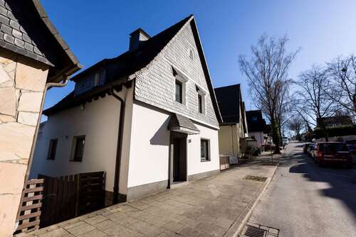 Foto - Haus zum Kaufen in Heiligenhaus 460.000,00 € 140 m²