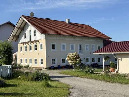 Foto - Haus zum Kaufen in Babensham 1.590.000,00 € 255 m²