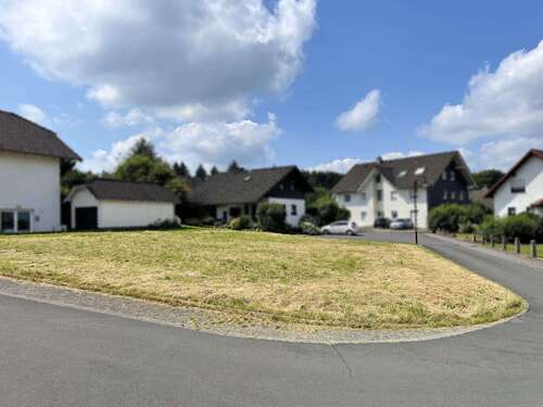 Foto - Grundstück zu verkaufen in Gehlert 75.000,00 € 585 m²