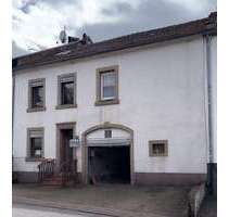 Haus zum Kaufen in Kastel-Staadt 68.500,00 € 111 m²