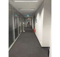 Büro in Düsseldorf 3.955,00 € 548.39 m²