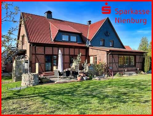 Foto - Haus zum Kaufen in Rehburg-Loccum 385.000,00 € 237 m²