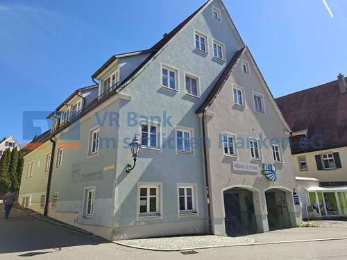Foto - Haus zum Kaufen in Feuchtwangen 423.000,00 € 160 m²