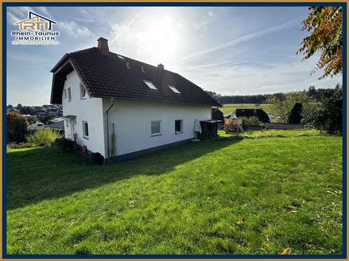 Foto - Haus zum Kaufen in Horbach 379.000,00 € 202 m²