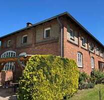 Haus zum Kaufen in Groß Schwiesow 220.000,00 € 240 m²