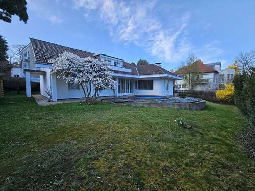 Foto - Haus zum Kaufen in Kassel 779.000,00 € 209 m²
