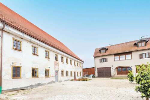 Foto - Wohnung zum Mieten in Wolfersdorf 1.120,00 € 81.95 m²