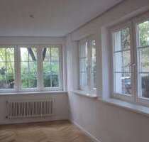 Haus zum Kaufen in Kleinmachnow 1.399.000,00 € 239 m²