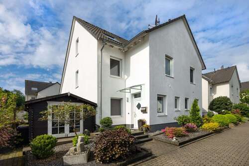 Foto - Haus zum Kaufen in Velbert 425.000,00 € 113.84 m²