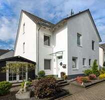 Haus zum Kaufen in Velbert 425.000,00 € 113.84 m²