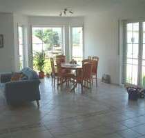 Haus zum Mieten in Ober-Mörlen 1.990,00 € 190 m²