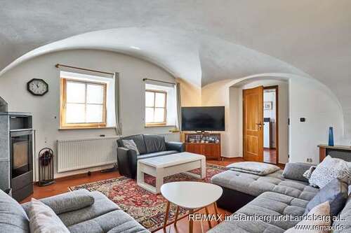Foto - Haus zum Kaufen in Mallersdorf-Pfaffenberg Oberellenbach 389.000,00 € 147 m²