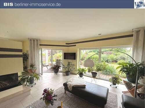 Foto - Haus zum Kaufen in Fredersdorf-Vogelsdorf 680.000,00 € 155 m²