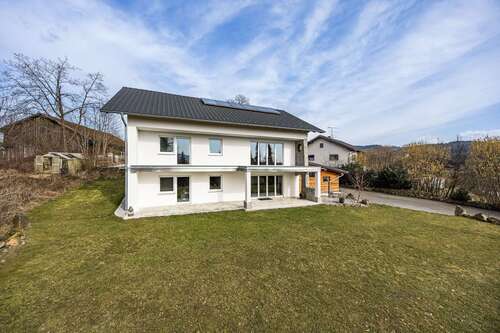 Foto - Haus zum Kaufen in Loitzendorf 698.000,00 € 180 m²
