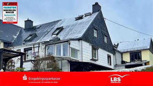 Foto - Haus zum Kaufen in Grünhain-Beierfeld 38.000,00 € 52 m²