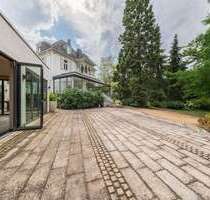 Haus zum Kaufen in Bodenheim 1.950.000,00 € 250 m²