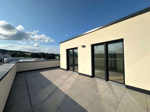 Foto - Wohnung zum Mieten in Hofheim am Taunus 2.100,00 € 143 m²